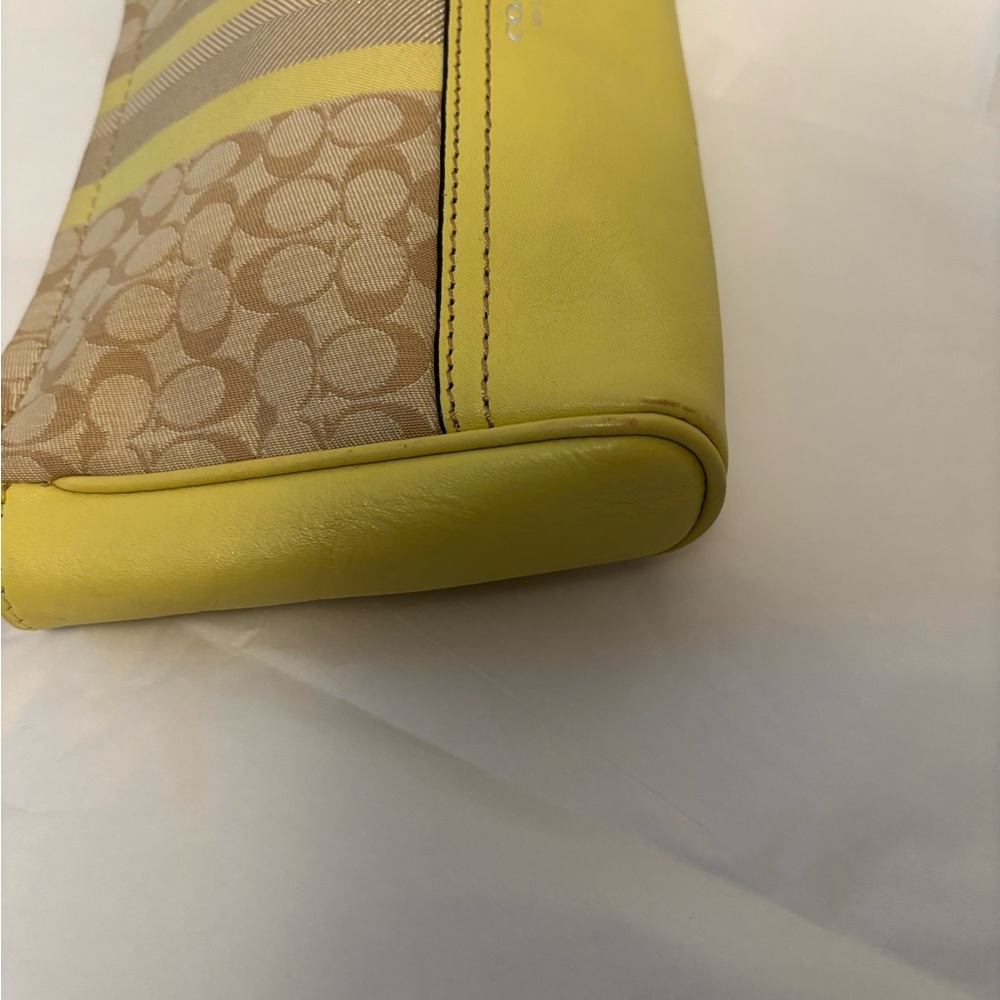 Coach Legacy Signature Yellow and Tan Cosmetic Bag/ Wristlet with tassel and Ht - Picture 4 of 13